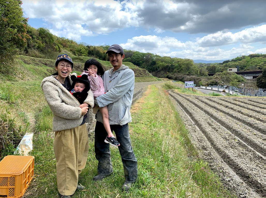 昔ながらの農法で70年ぶりの懐かしのお米の種蒔き　New Village Farm 山田晋也さん