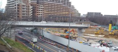 ［堺市南区］ジョイパーク横から近大の人道橋　幅６ｍが近く完成