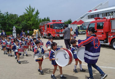 ［堺市南区］みいけだい幼稚園で園児らが「防火の誓い」　幼年消防クラブに30名入会