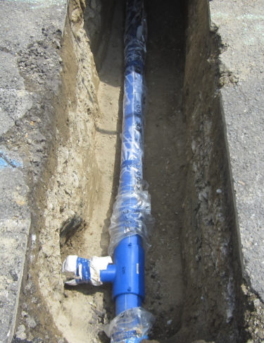 ポリエチレン製水道管